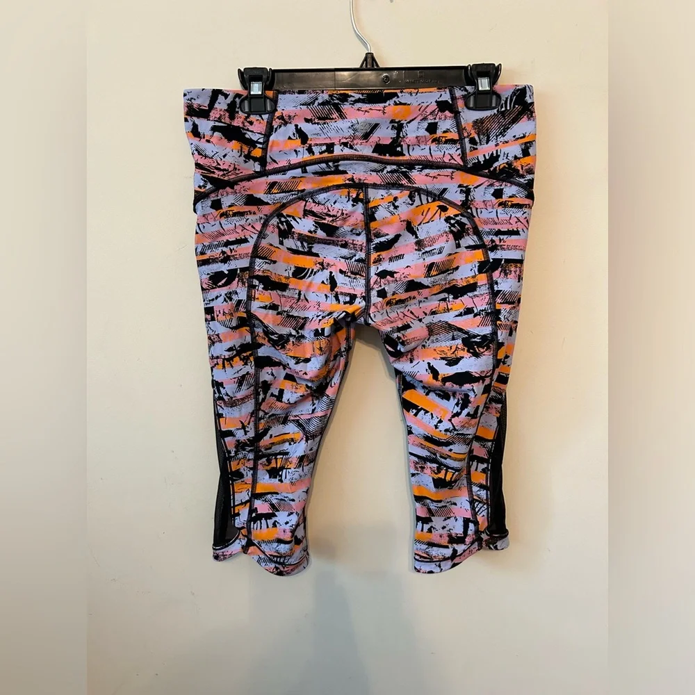 Lululemon Sun Runner Crop Leggings Size 10‎